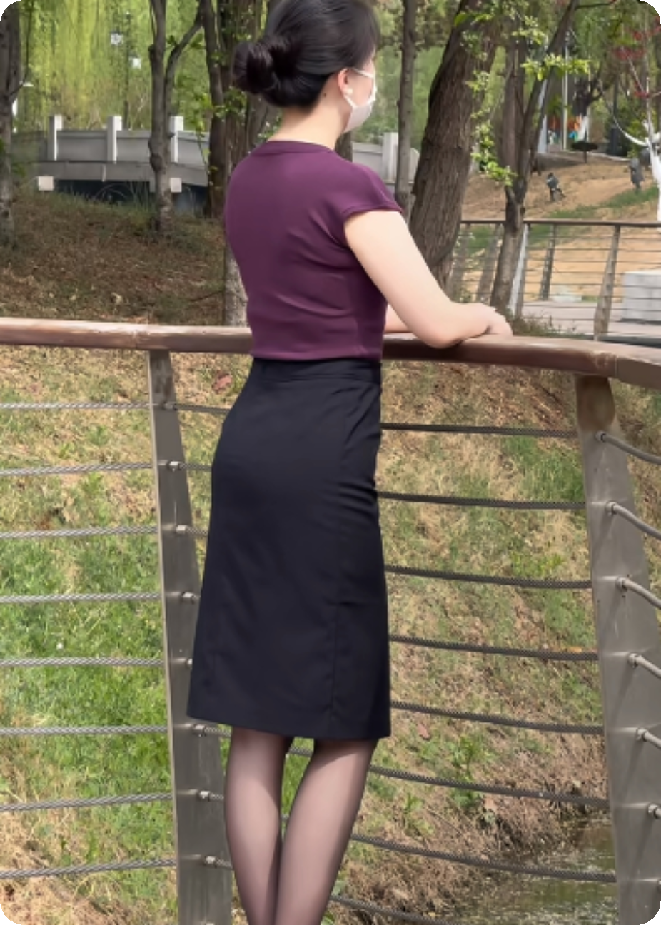 在我家楼道发现妻子的秘密后