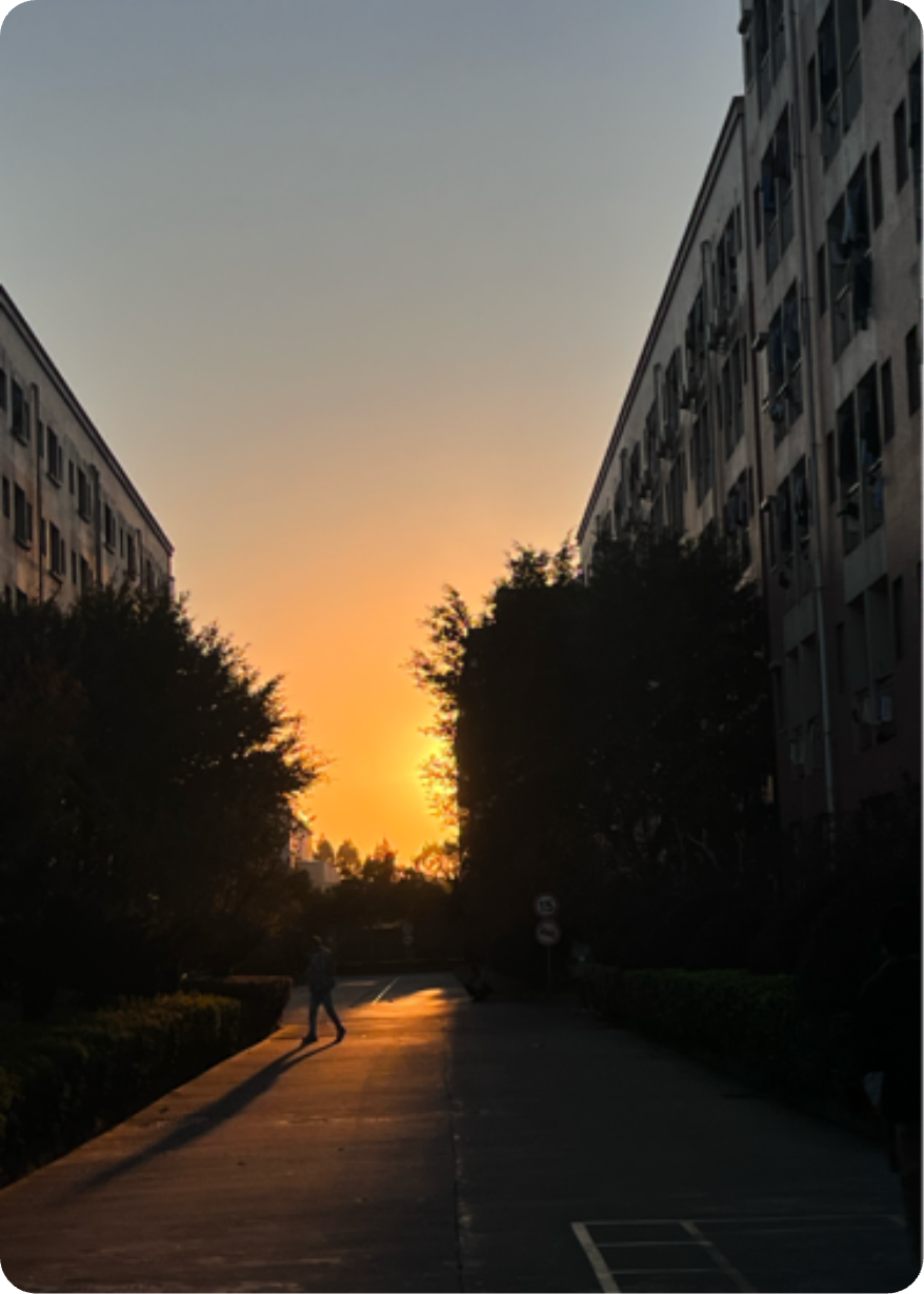 槐荫镇纸扎人